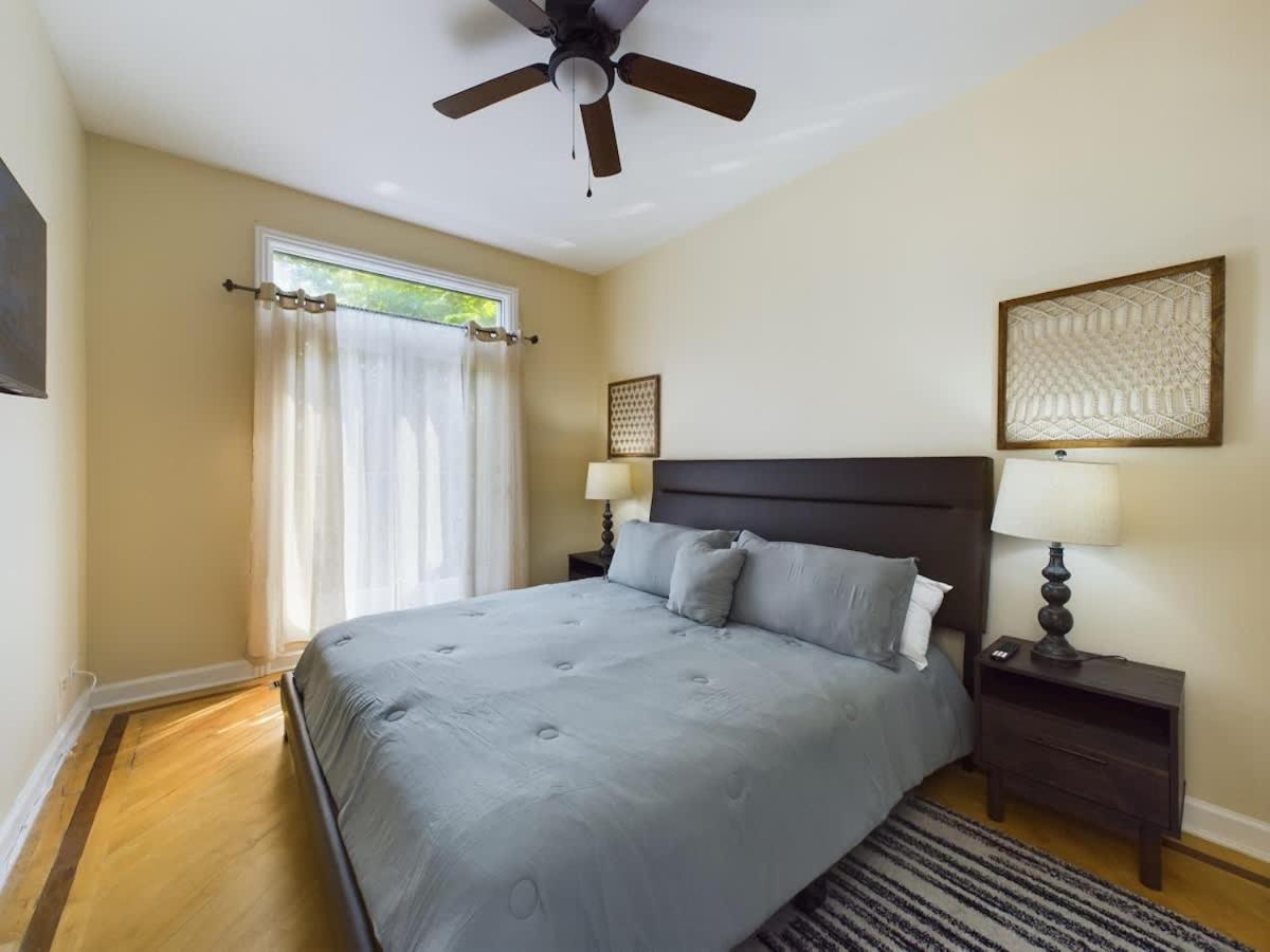 Luxe 4Br With Hot Tub & Game Room Чикаго Экстерьер фото