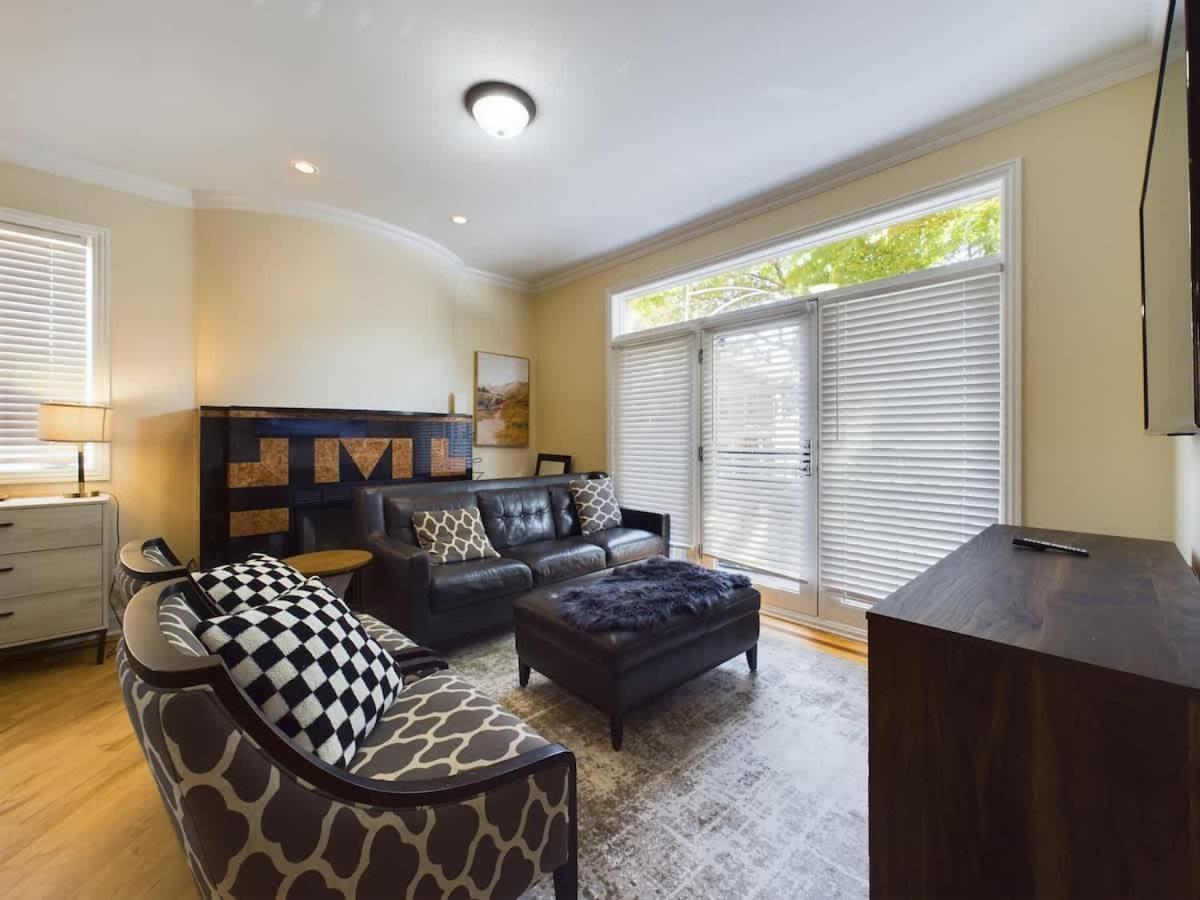 Luxe 4Br With Hot Tub & Game Room Чикаго Экстерьер фото
